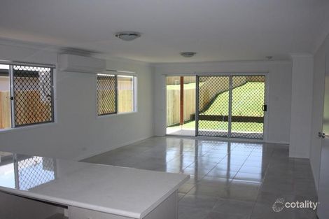 Property photo of 5 William Street Bundamba QLD 4304