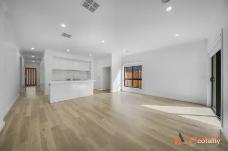 Property photo of 20 Supernova Street Wollert VIC 3750
