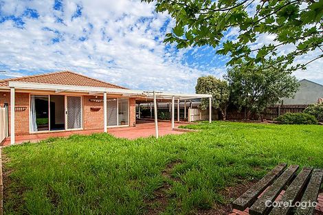 Property photo of 5 Dodemaide Place Brookfield VIC 3338