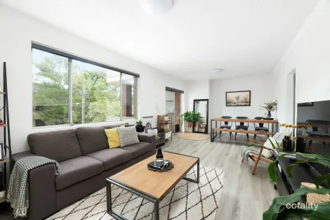 Property photo of 2/31 Talara Road Gymea NSW 2227