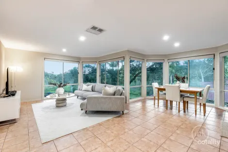 Property photo of 17 Siyan Rise Diamond Creek VIC 3089