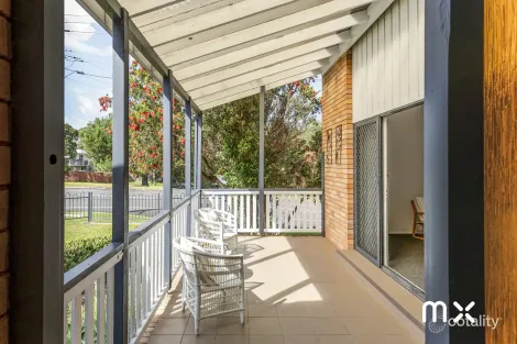 Property photo of 36 Oleander Avenue Figtree NSW 2525
