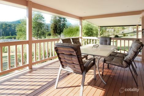 Property photo of 22 Allison Crescent Marysville VIC 3779