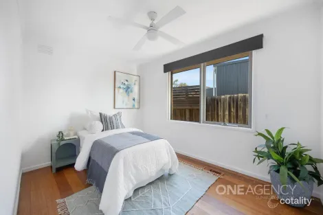 Property photo of 19 Mitchells Lane Sunbury VIC 3429