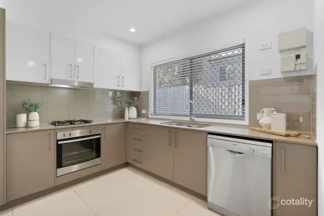 Property photo of 2/51 Hedley Avenue Nundah QLD 4012