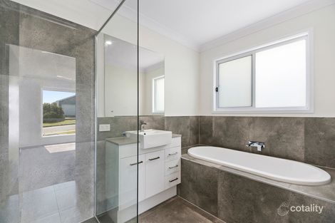 Property photo of 9 Howell Crescent Pimpama QLD 4209
