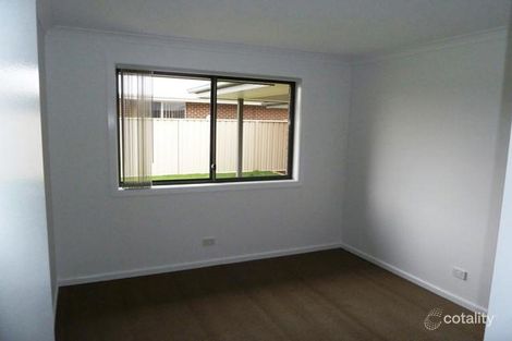 Property photo of 70 Whistler Concourse Bandiana VIC 3691