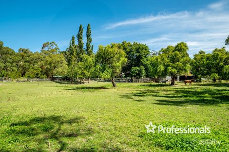 Property photo of 100 Barak Drive Launching Place VIC 3139
