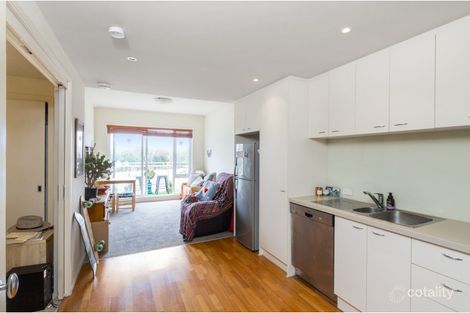 Property photo of 43/4 Seisman Place Port Melbourne VIC 3207
