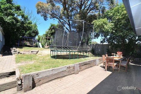 Property photo of 8 Dorset Road Ferntree Gully VIC 3156