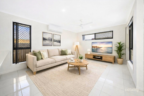 Property photo of 19 Westminster Boulevard Doolandella QLD 4077