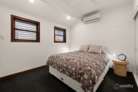 Property photo of 373 Verney Road East Graceville QLD 4075