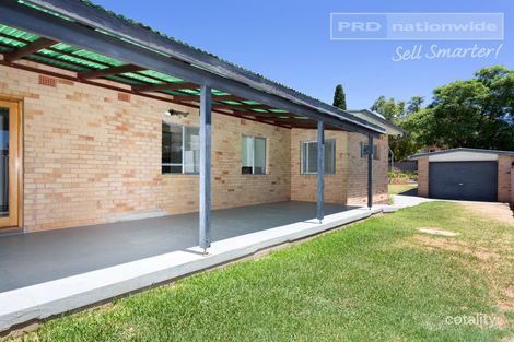 Property photo of 106B Macleay Street Turvey Park NSW 2650