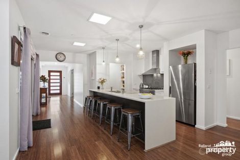 Property photo of 2 Griffiths Court Buninyong VIC 3357