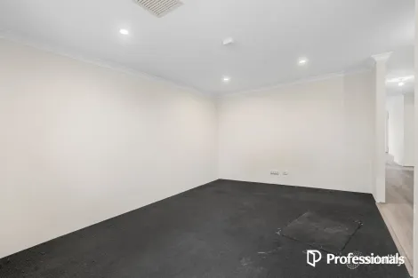 Property photo of 32 Axbridge Grange Alkimos WA 6038