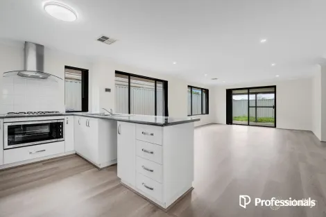 Property photo of 32 Axbridge Grange Alkimos WA 6038