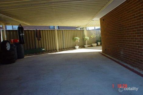 Property photo of 42 Barnard Crescent Oakhurst NSW 2761