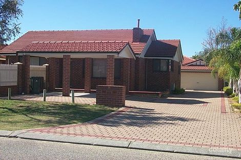 24b Laurence Rd, Innaloo, WA 6018