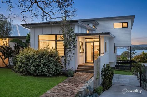 Property photo of 5 View Parade Saratoga NSW 2251