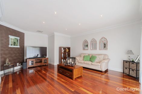 Property photo of 7 Esla Drive Roxburgh Park VIC 3064