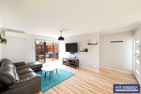 Property photo of 18 Lindrum Crescent Holt ACT 2615