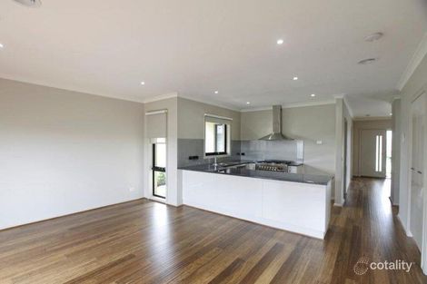 Property photo of 17A James Court Kyneton VIC 3444