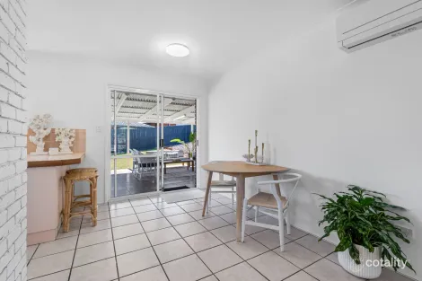 Property photo of 8 Caloundra Street Manly West QLD 4179