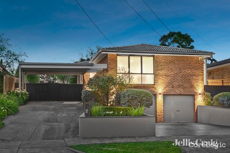 Property photo of 33 Highland Boulevard Ringwood VIC 3134