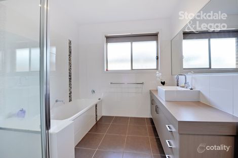 Property photo of 8 Jersey Crescent Shepparton VIC 3630