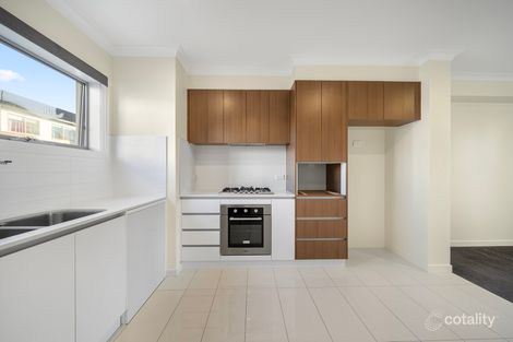 Property photo of 21/8 Henry Kendall Street Franklin ACT 2913
