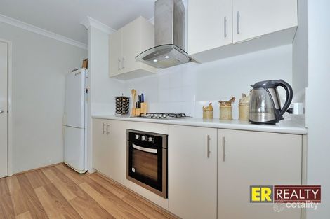 Property photo of 26 Warrego Outlook Ellenbrook WA 6069