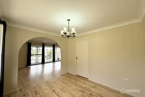 Property photo of 11 Menindee Avenue Leumeah NSW 2560