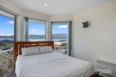 Property photo of 21 Pindos Drive Tranmere TAS 7018