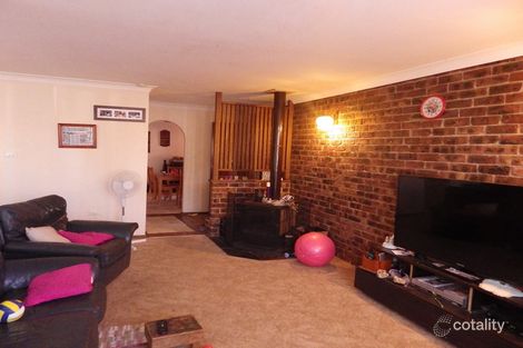 Property photo of 28 Melissa Avenue Calala NSW 2340