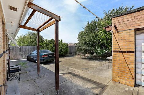 Property photo of 3 Elsa Street Fawkner VIC 3060