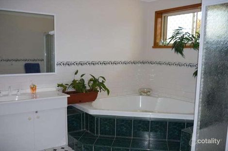 Property photo of 18 Raleigh Street Scotts Head NSW 2447