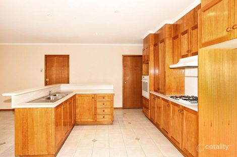 Property photo of 13 Magra Place Roxburgh Park VIC 3064