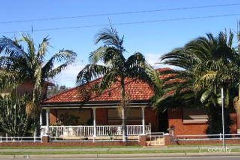 156 Humphries Rd, St Johns Park, NSW 2176