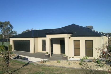 Property photo of 2 Grange Terrace Golden Square VIC 3555