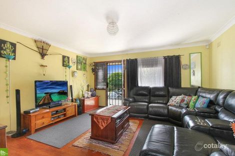 Property photo of 9 Alcoomie Crescent Koonawarra NSW 2530