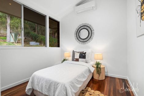 Property photo of 8 Gills Close Rochedale South QLD 4123