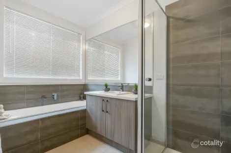 Property photo of 40 Borrowdale Road Harkness VIC 3337