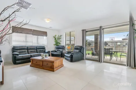 Property photo of 40 Borrowdale Road Harkness VIC 3337
