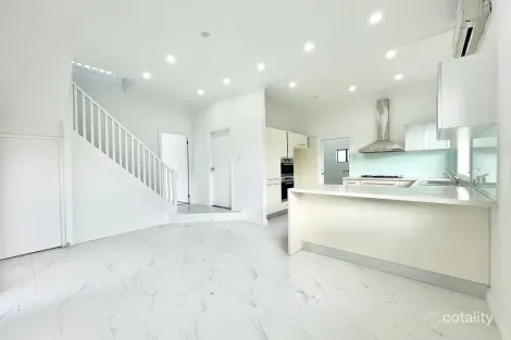 Property photo of 80 Highview Avenue Greenacre NSW 2190