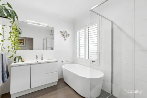 Property photo of 13 Sonny Crescent Terrigal NSW 2260