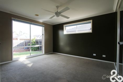 Property photo of 13 Snugburgh Way Epping VIC 3076