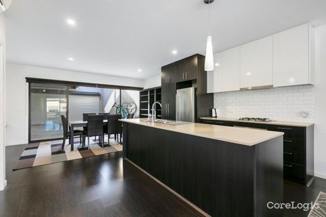 Property photo of 38 Paradise Parade Point Cook VIC 3030