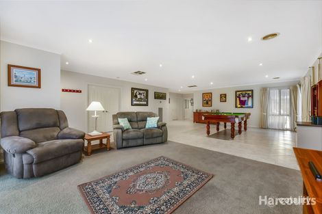 Property photo of 11 Broadland Way Narre Warren South VIC 3805