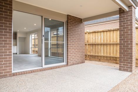 Property photo of 25 Heybridge Street Clyde VIC 3978