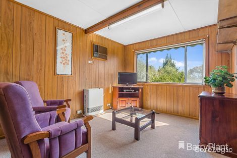 Property photo of 31 Fairhills Parade Glen Waverley VIC 3150